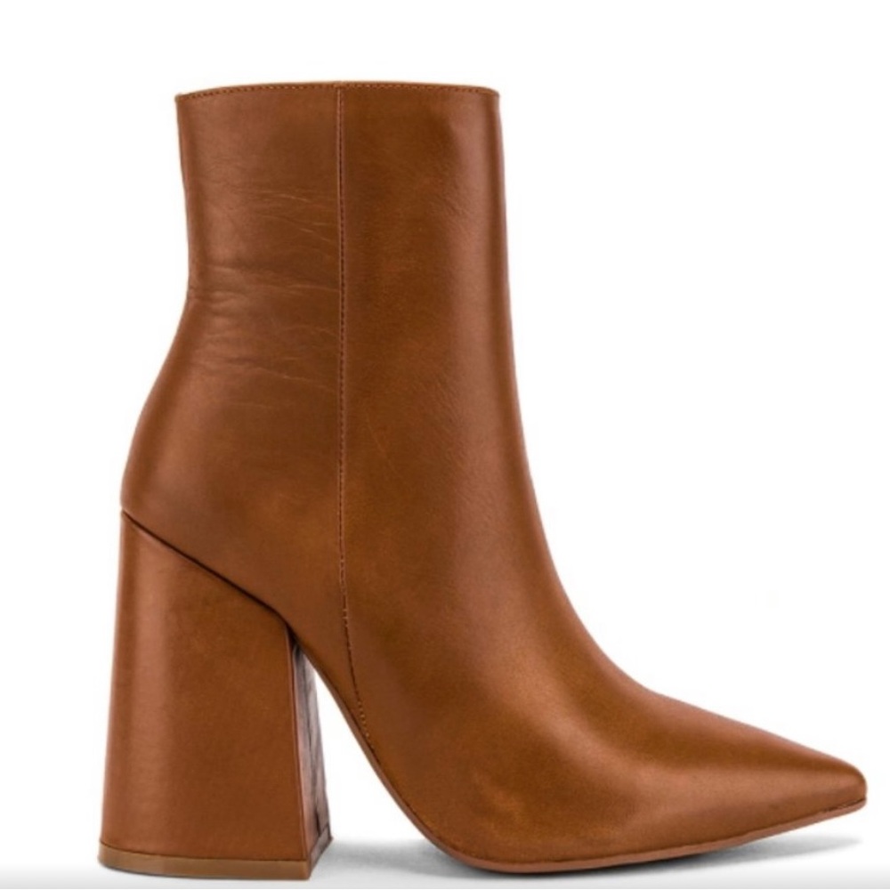 Alias Mae Ahara Boot in Tan